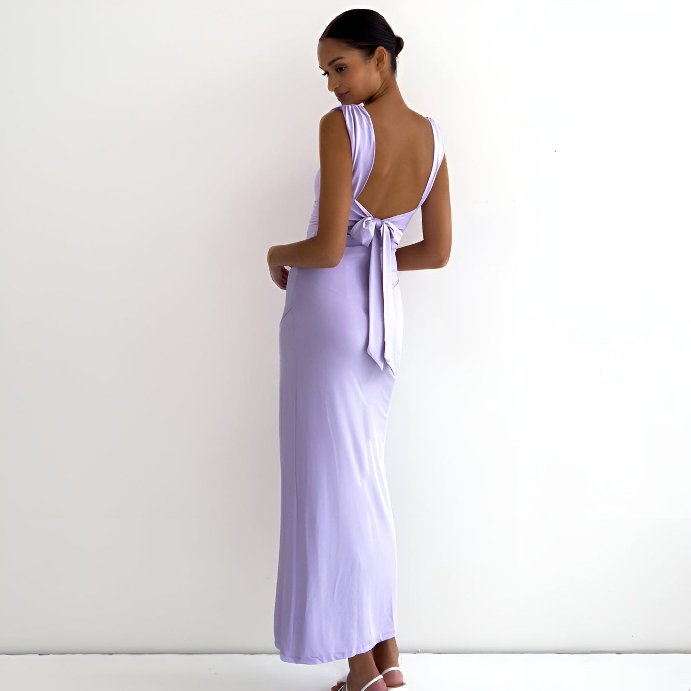 Liv™ | Robe midi élégante