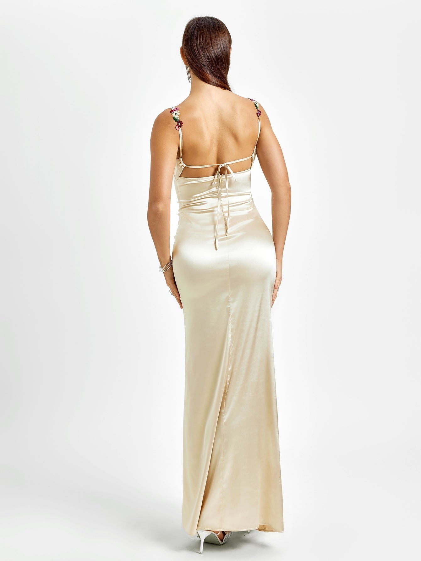 Pixie™ | Robe longue en satin