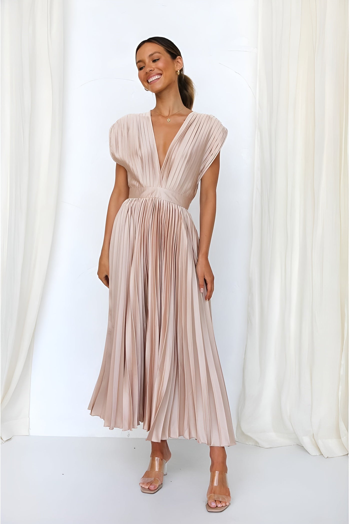 Selina™ | Robe sans manches avec plis et fermeture éclair