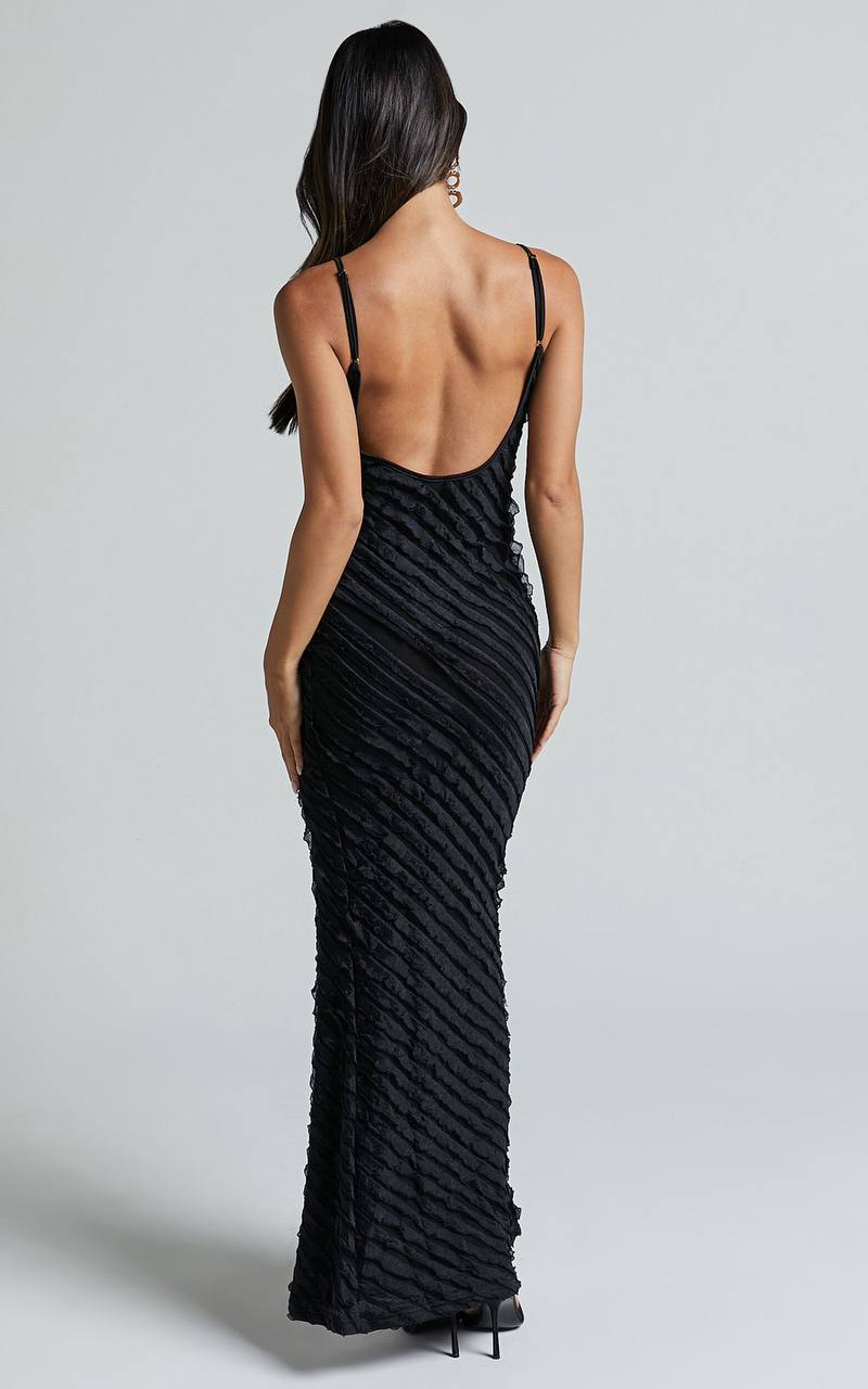 Solvi™ | Élégante robe noire