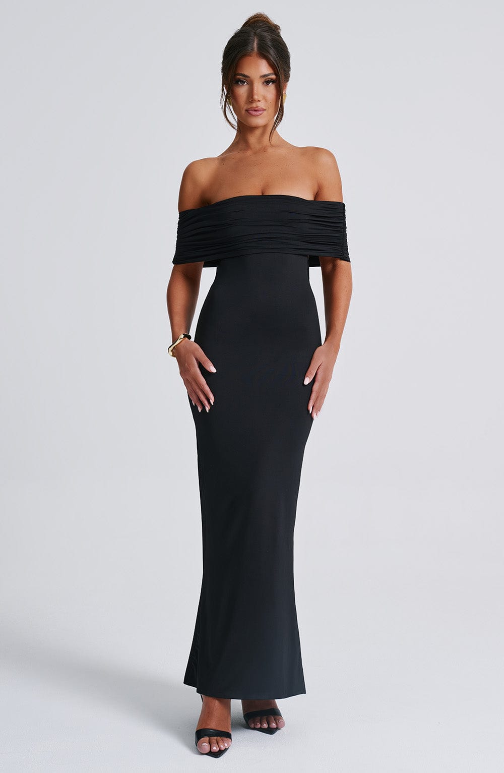 Tindra™ | Robe longue Bardot raffinée