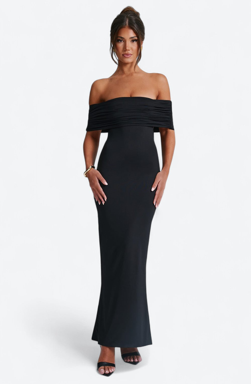 Tindra | Robe longue Bardot raffinée