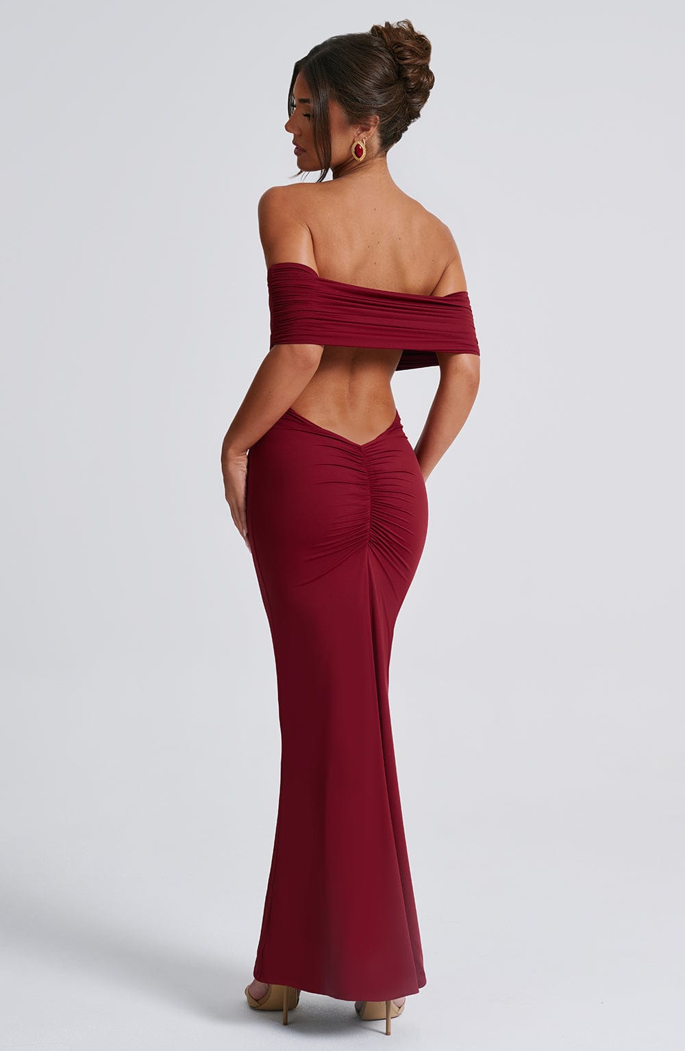 Tindra™ | Robe longue Bardot raffinée